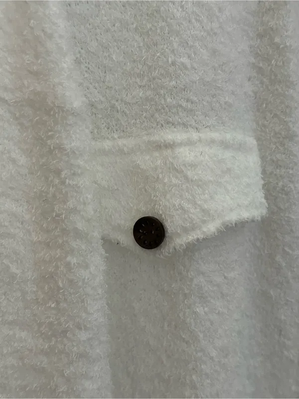 SheIn Cozy White Button-Up Shacket - Image 4