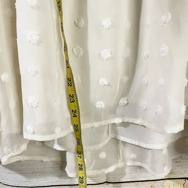 Anthropologie Entro semi-sheer polka dot textured loose fit cream blouse Size Medium - Image 12