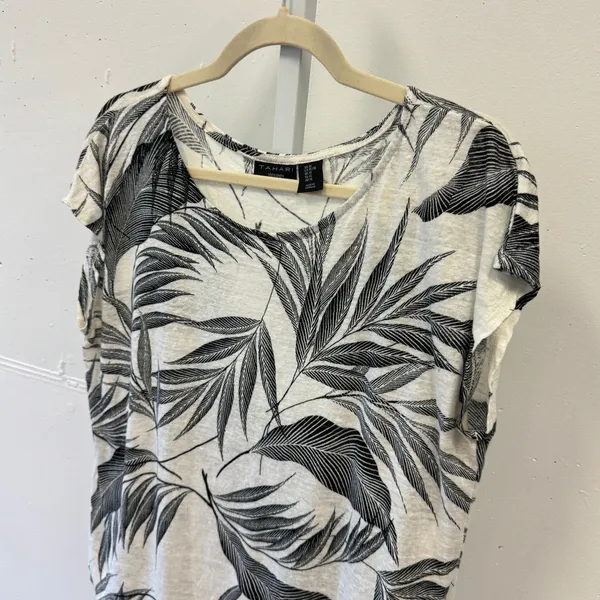 Tahari 100% Linen Tropical Palm Leaf Print Cap Sleeve T-shirt Top Black White XL - Image 3