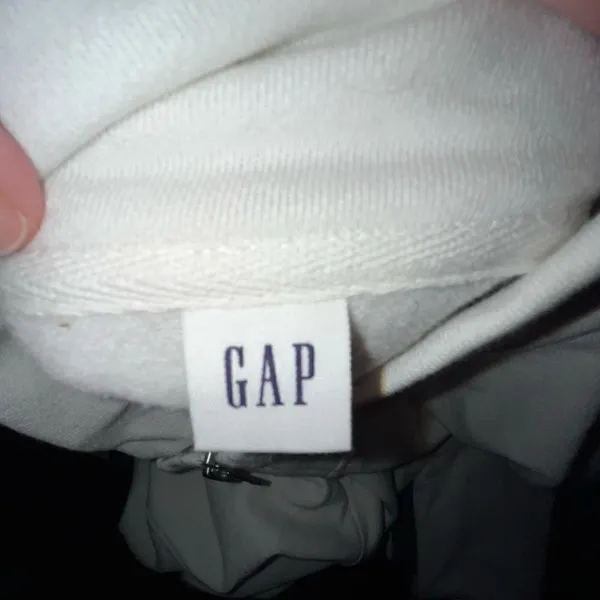 ‎Gap white pullover sweatshirt large NWT - Image 5