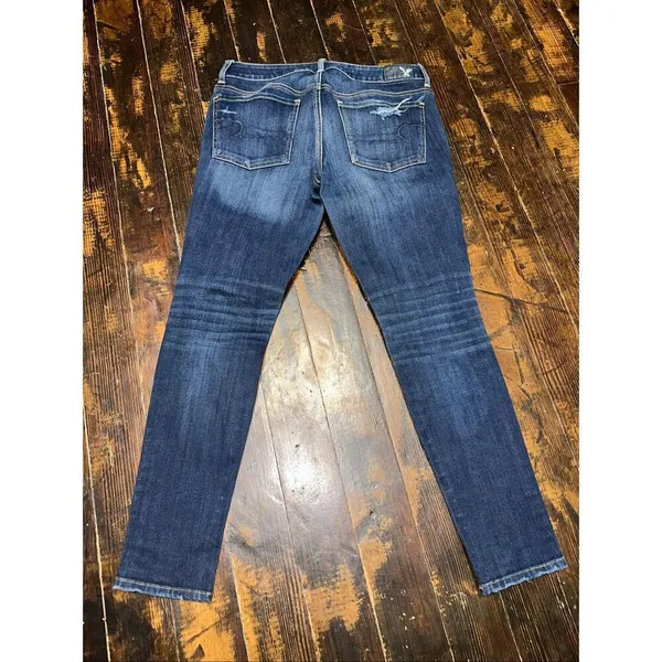 American Eagle 8 short destroyed stretch normcore jeggings - Image 3