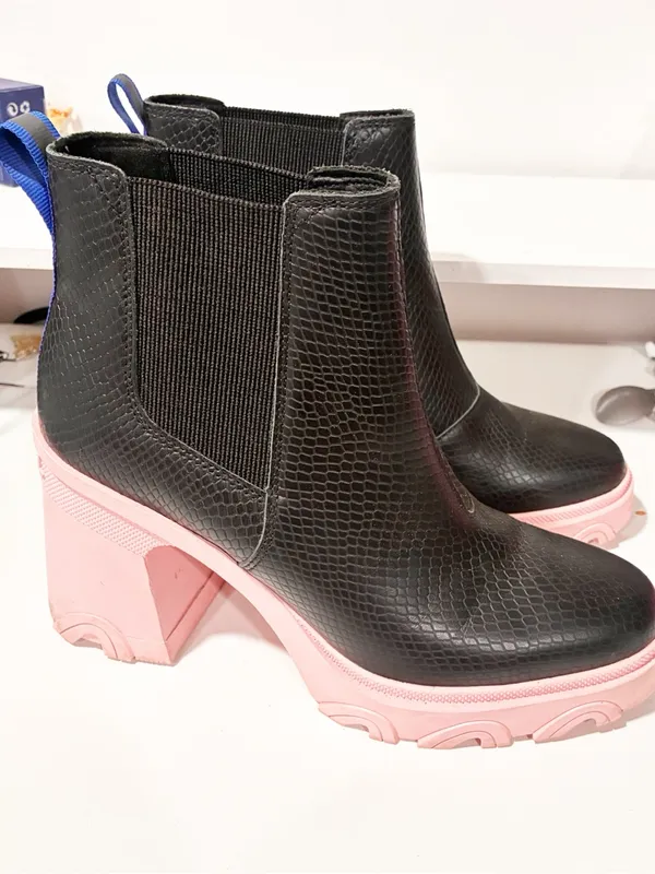 Sorel Black Pink Chelsea Boots Size 10 Brex Chunky Heels‎ - Image 3