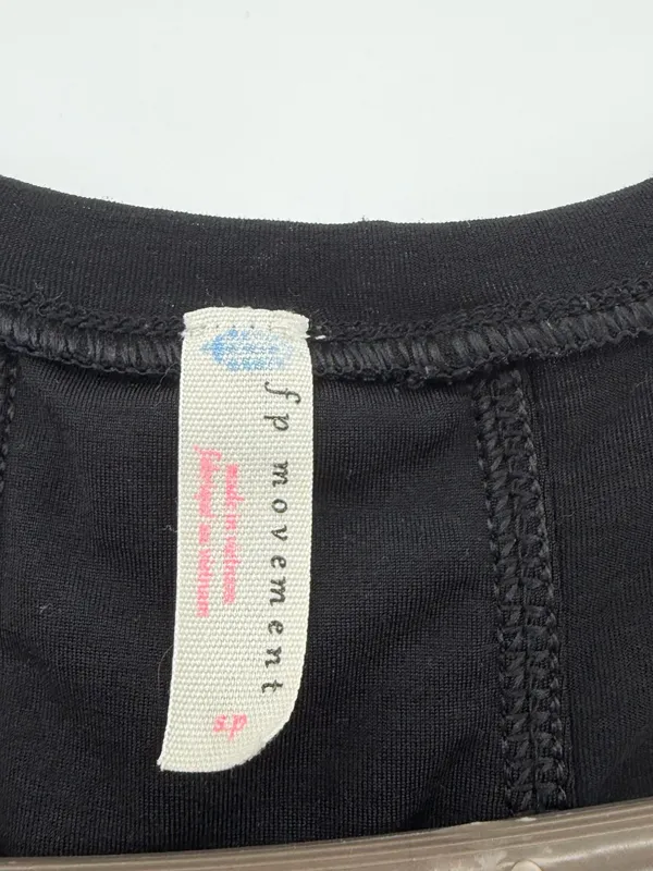 Free people movement black tank small - Image 3