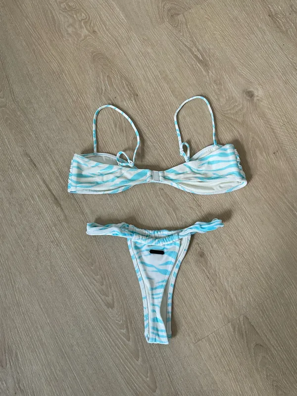Triangl Stell Bikini Set - Image 2