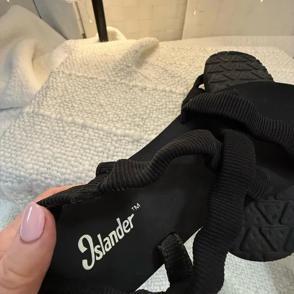 Islander Black Women's Sandals Size 5.5 - Image 5