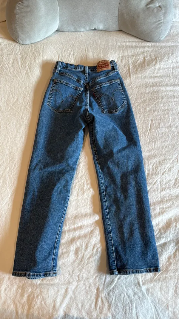Levi’s Ribcage Straight Jeans Women’s - Image 3