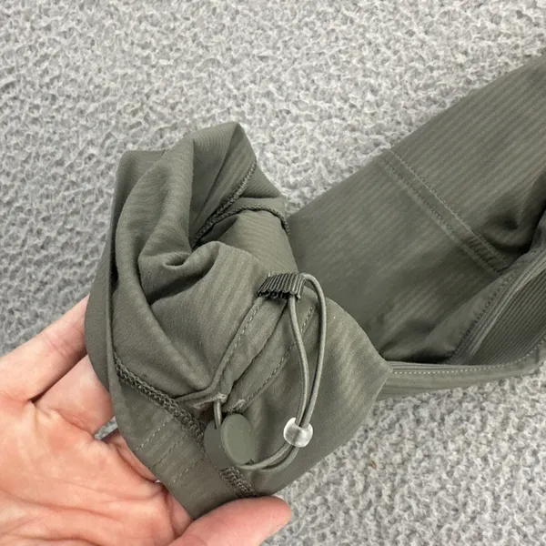 Lululemon Beyond The Studio Crop Pants Olive Green Athleisure Women's 8 x 25 - Image 4