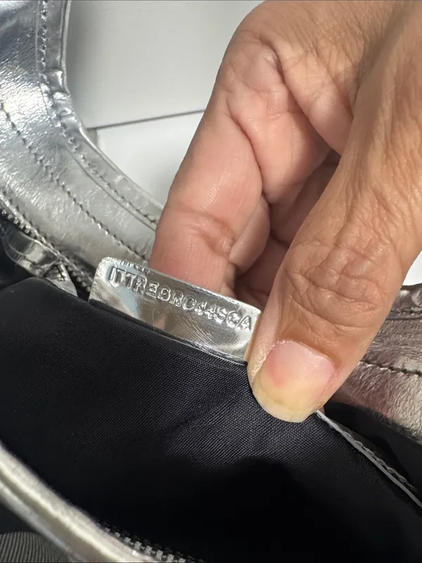Burberry Beat Check Nylon Brooklyn Hobo Bag Metallic - Image 15