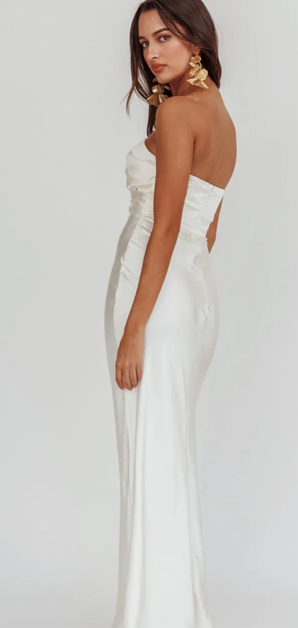 Selfie Leslie White Strapless Dress - Image 3