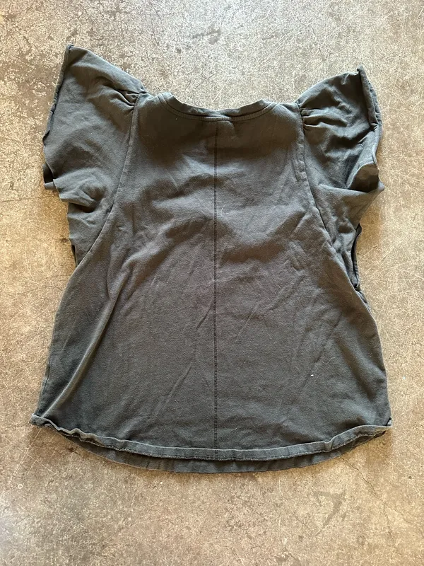 Universal Thread Top Women’s Medium - Image 2
