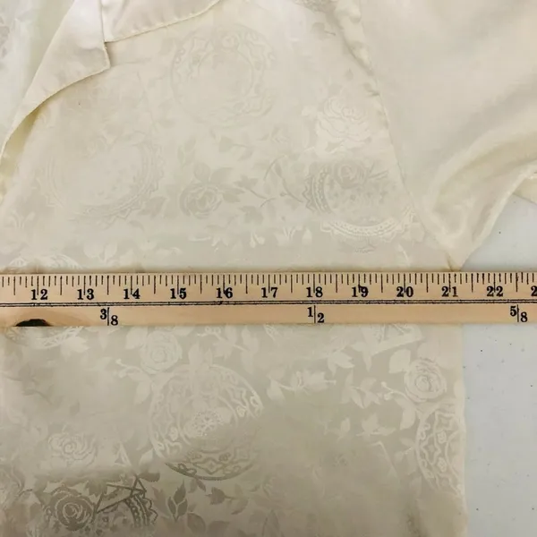 Victorias Secret Pajama Top Vintage Gold Label Satin Floral Button Front Ivory S - Image 5