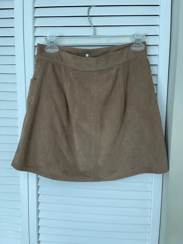 Express Mini Suede Skirt - Image 2