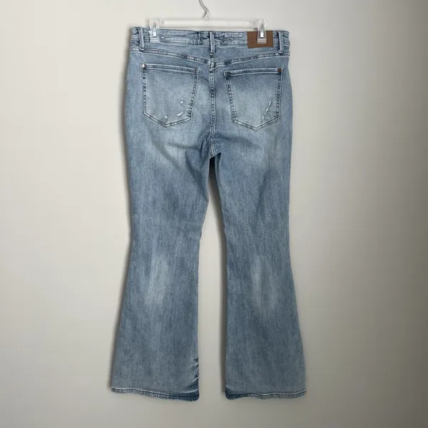 Judy Blue Size 32 Flare Mid Rise Knoxville Pin Tack Jeans - Image 4