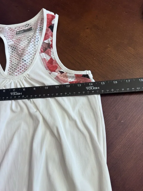 LIJA Activewear Tank style SIZE S/P - Image 7