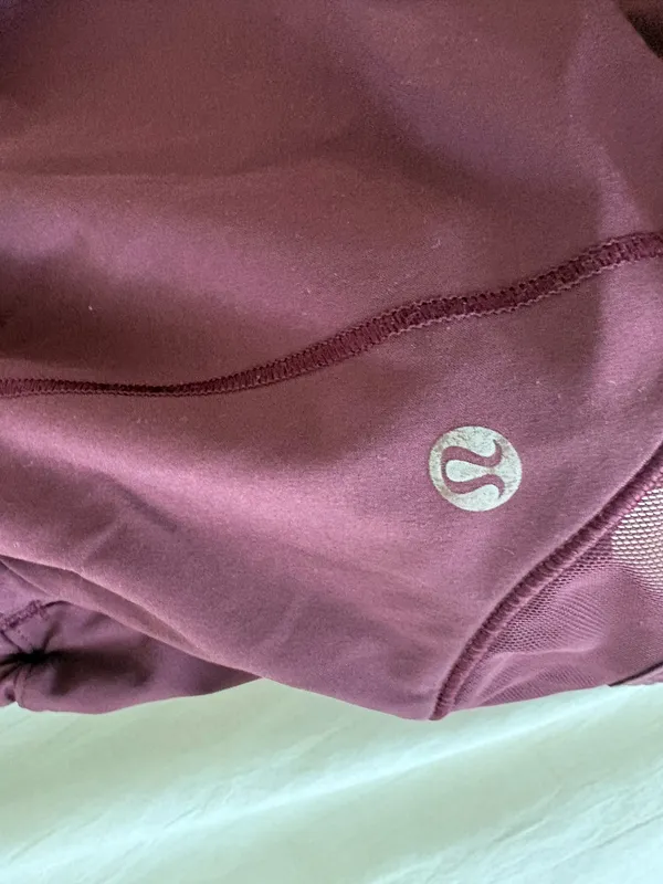 Lululemon Hotty Hot 2.5" - Image 4