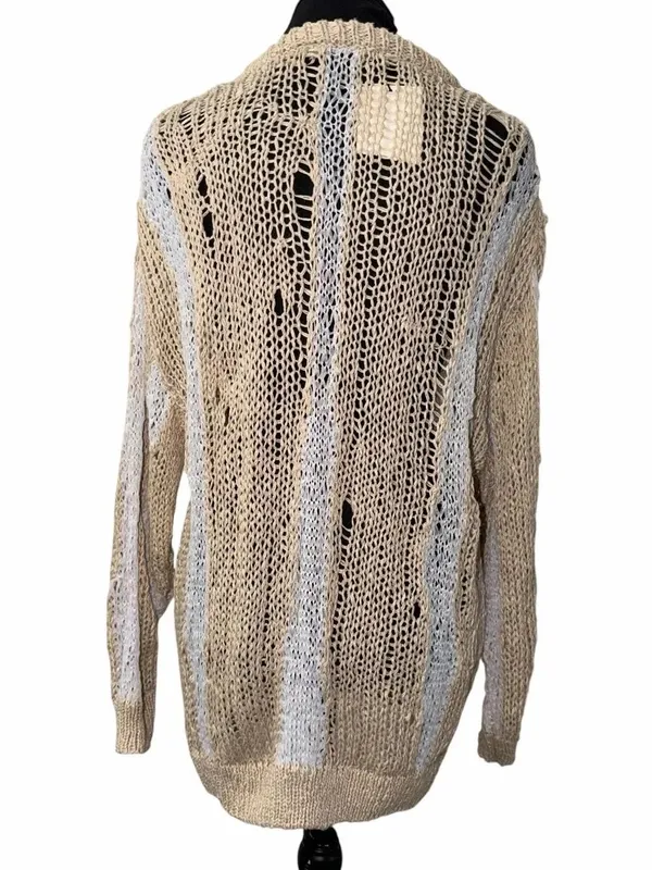 Zara Beige & White Distressed Crew neck Sweater(Size Small) - Image 4