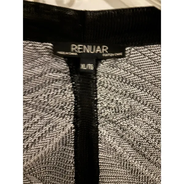 Renuar Womens XL Geometric Open Front Cardigan Black White Handkerchief Hem Knit - Image 3