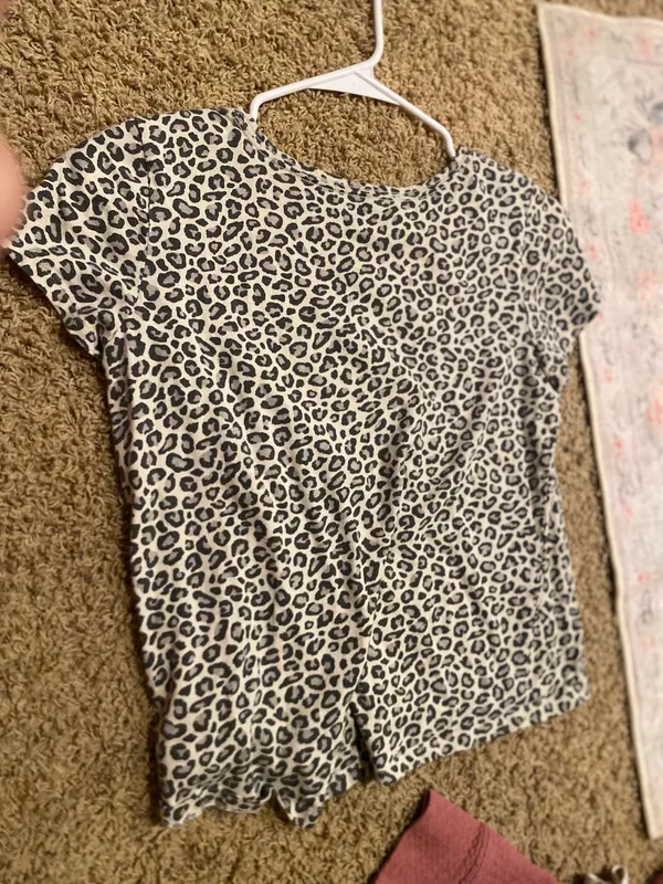 Old Navy Leopard Top Print - Image 5