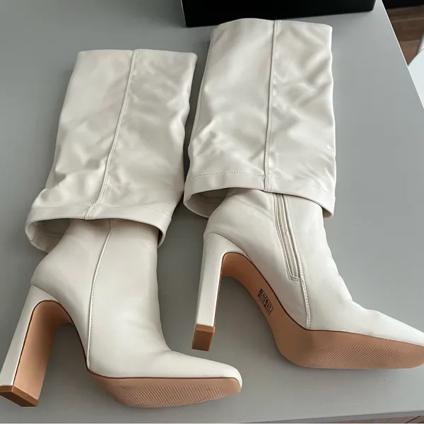 Lulu’s Boots - Image 4