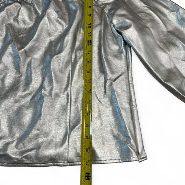 Silver Metallic One Shoulder Top Size M - Image 2