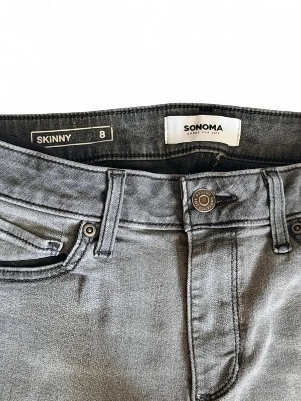 Sonoma Gray Skinny Jeans Size 8 - Image 2