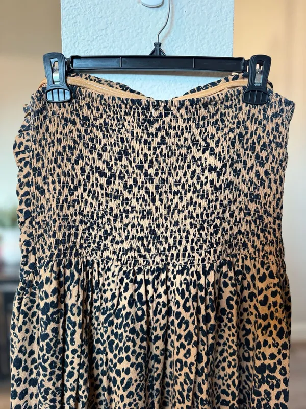 Universal Thread Women's Strapless Smocked Bodice Leopard Print Midi Dress - Image 6