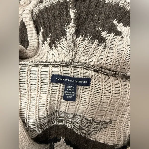American‎ Eagle Outfitters Sweater Sz XS Hooded Aztec Brown Tan Pullover Knitted - Image 8