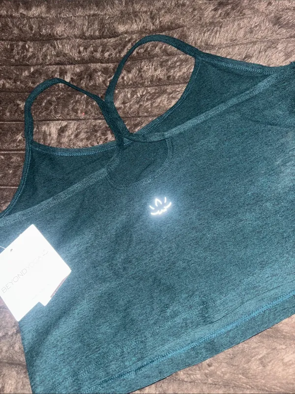 Beyond Yoga Slim Racerback Cropped Tank - Image 4