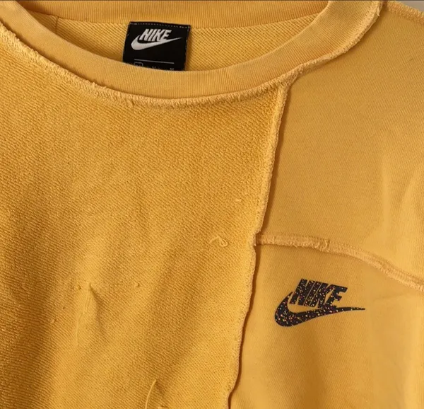 Nike Yellow Sweatshirt - Image 2
