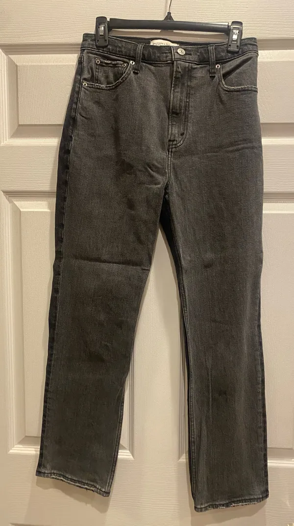 Abercrombie Jeans - Image 2