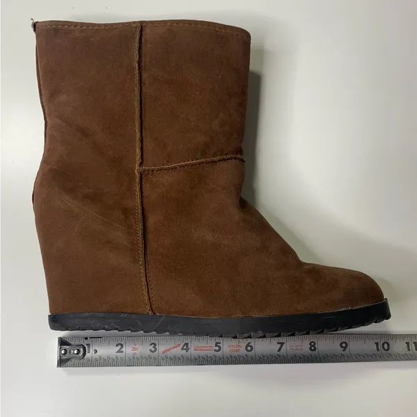 Sugar Brown‎ Suede Wedge Boots Brown Size 9.5 - Image 4