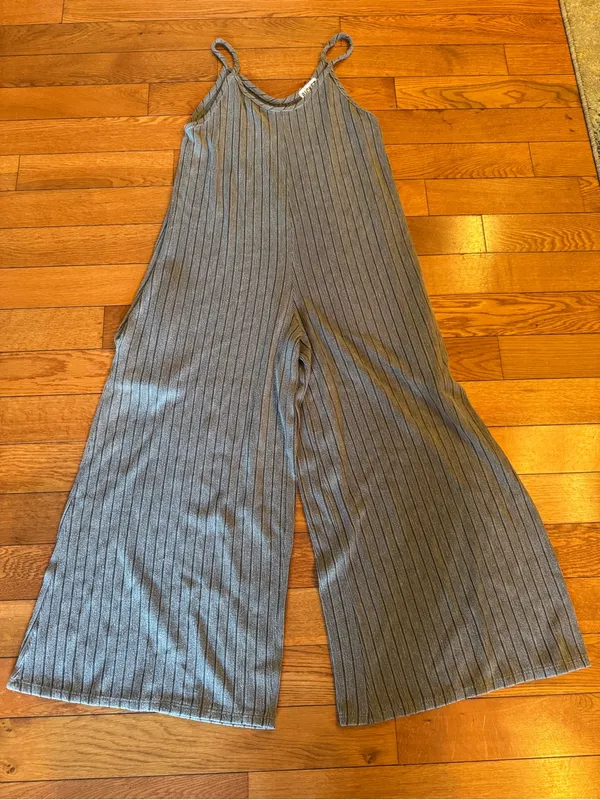 Bucket List Grey Ribbed Wide-Leg Cami Jumpsuit | No Size Tag (18 P2P) - Image 2