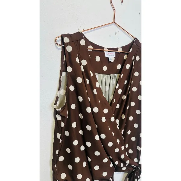 SWEET PEA Brown White Polka-Dot Sleeveless V-Neck Elastic Waist Top size Large - Image 4