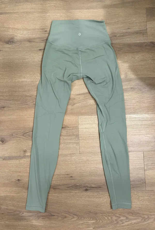 Lululemon Green Align Leggings - Image 4