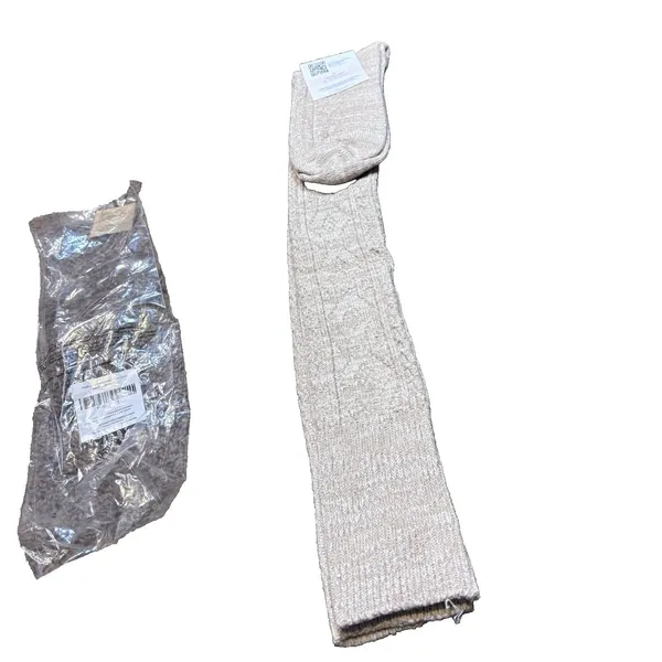 Pudus Beige Knee High Sweater Socks Size 6 - Image 5