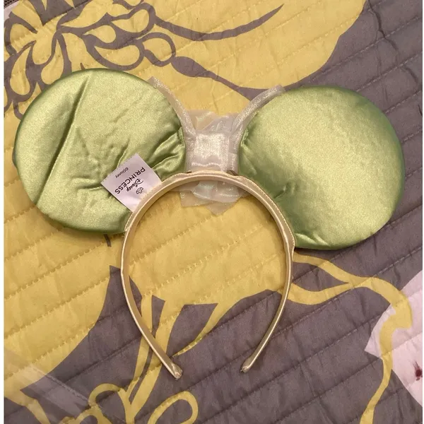 NWOT Disney Princess and the Frog Tiana Minnie Mouse Ear Headband - Image 2