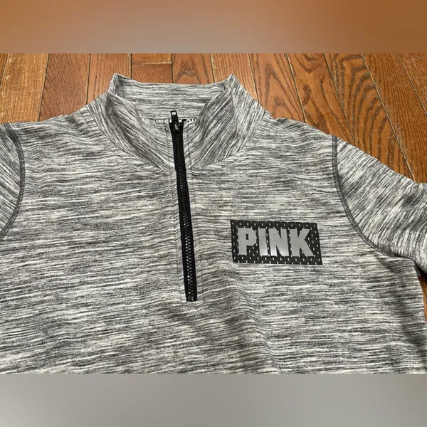 Victoria's Secret Pink and Black Logo Detail - Image 2