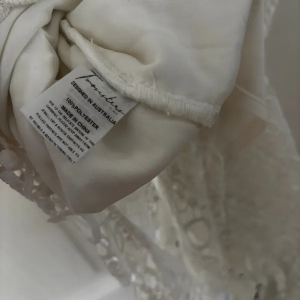 Two Sisters‎ The Label Rivers Dress Size 2 White Lace Illusion Midi Dress Bridal - Image 14