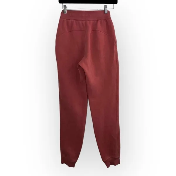 2022 $128 Lululemon Scuba High Rise active casual Jogger MLWI Mulled Wine Red 2 - Image 6