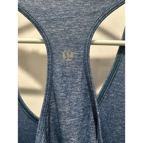 Women’s Heathered Blue Lululemon Scoop Neck Racerback Tank Top size 2 XSmall - Image 3
