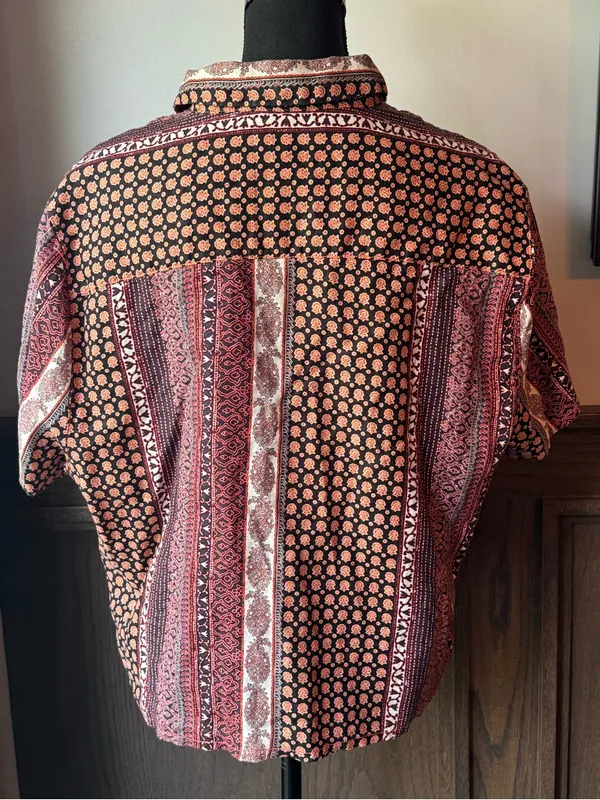 Rachel Zoe Short-Sleeve Linen Button-Down Shirt in Burgundy and Blush Pattern xl - Image 3