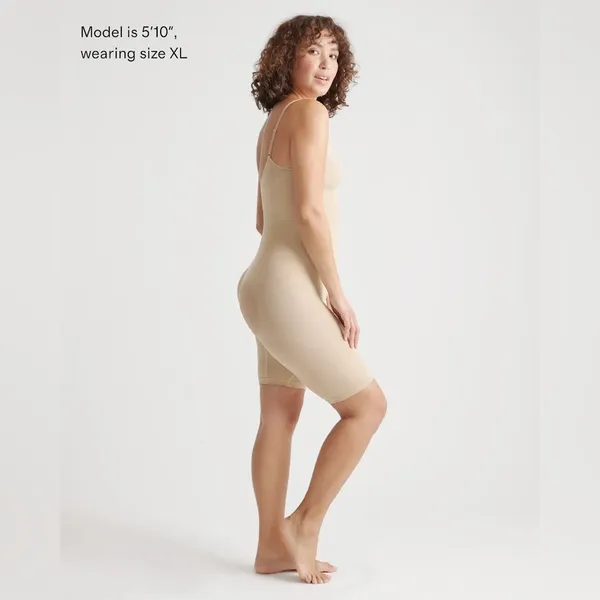 NWT Quince Mid-Thigh Sculpting Bodysuit – Clay Tan, Size M Sold Out Online - Image 4