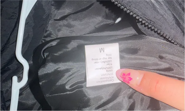 Cropped Puffer Vest Amazon - Image 3