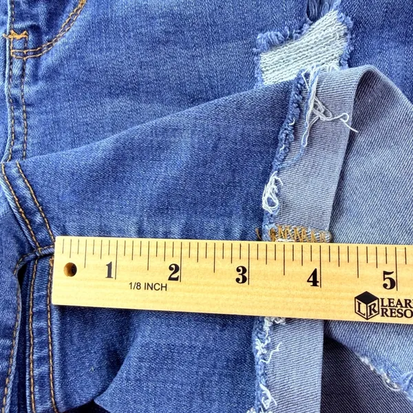 Judy Blue Distressed Denim Short XL High Rise Frayed Hem Stretch Jean Short Boho - Image 5