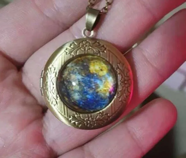 Planet Mercury Photo Locket Necklace. New - Image 2