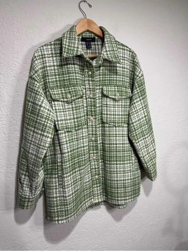 Forever 21 Green & White Tweed Houndstooth Shacket Pearl Buttons Medium - Image 2