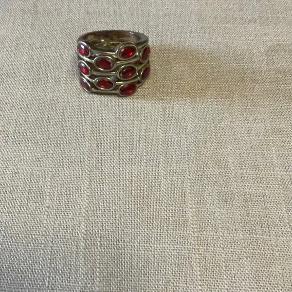 RING - Image 3