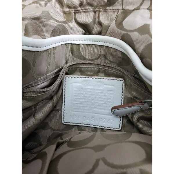 Coach Soho Flap Shoulder Bag‎ White Leather Buckle 9247 Y2K Vintage Small - Image 4