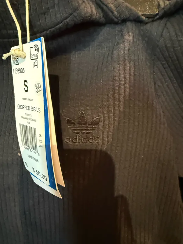 Women’s adidas cropped ribbed Mach sweatshirt size medium - Image 2