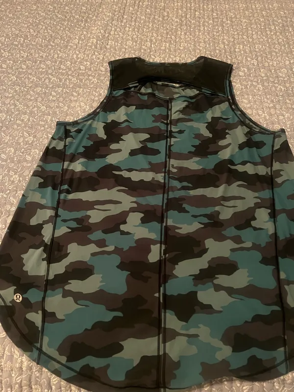 Lululemon Sculpt Tank Sz 12 - Image 2